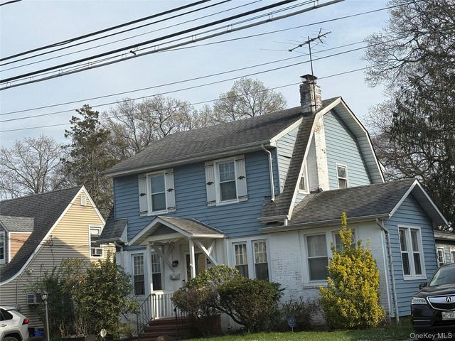 189 N Evans Avenue, Freeport, NY 11520