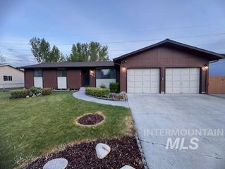 432 Meadows Lane, Twin Falls, ID 83301