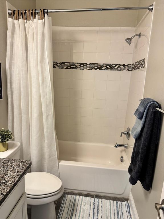 Image 12 of property listing at 7761 LAUREATE BOULEVARD, Orlando, FL 32827