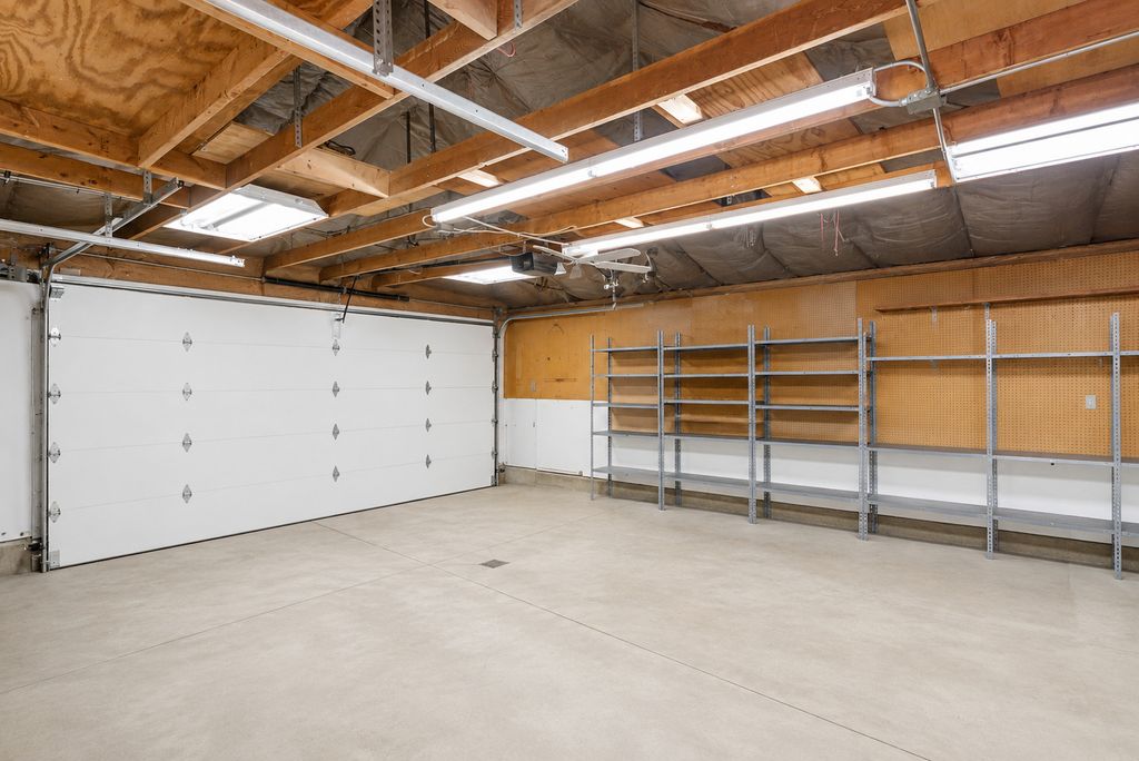 Image 53 of property listing at 5412 S Natoma Avenue, Chicago, IL 60638