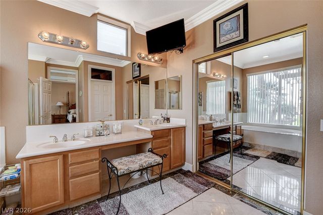 6986 Oakleigh Drive, Las Vegas, NV 89110