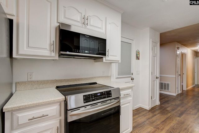 212 Running Deer Drive, Hopkins, SC 29061