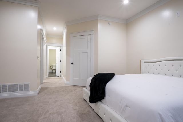 226 W Wilson Road, Russell Springs, KY 42642