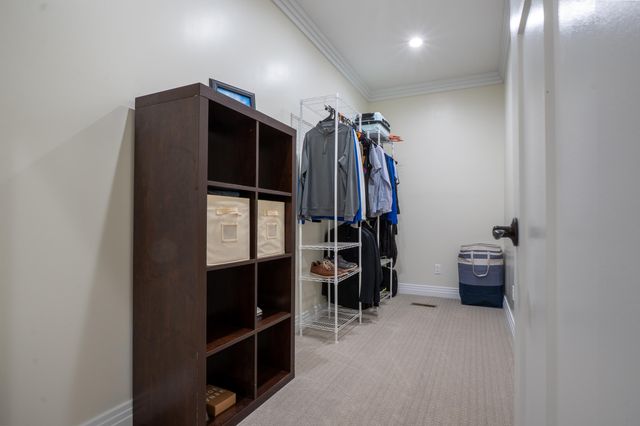 226 W Wilson Road, Russell Springs, KY 42642