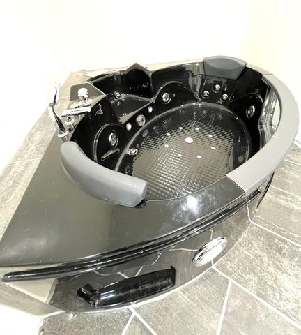 226 W Wilson Road, Russell Springs, KY 42642