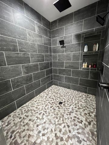 226 W Wilson Road, Russell Springs, KY 42642