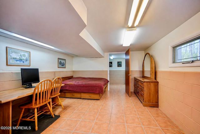4 Fletcher Drive, Marlboro, NJ 07746