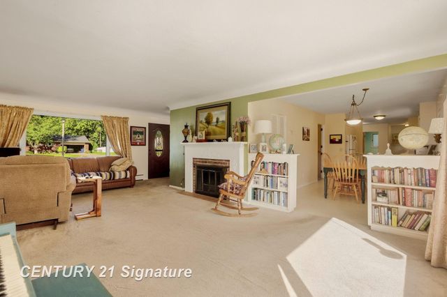 40 Shadyside Court, Saginaw, MI 48638