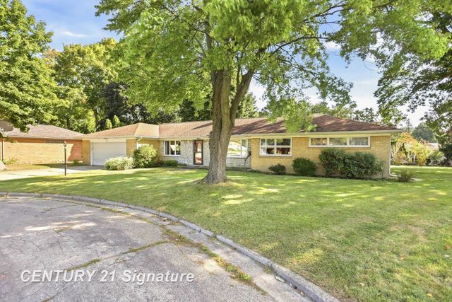 40 Shadyside Court, Saginaw, MI 48638