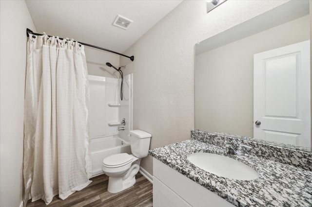 15519 Taylorcrest Drive, Conroe, TX 77306