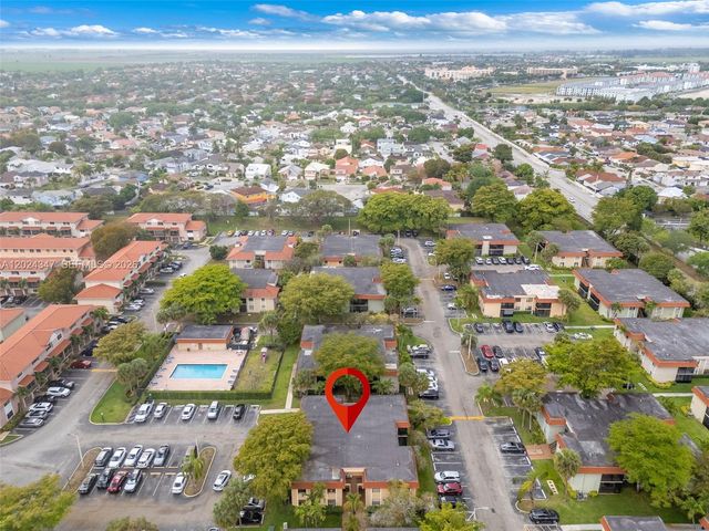 9728 Hammocks Blvd 202-27, Miami, FL 33196
