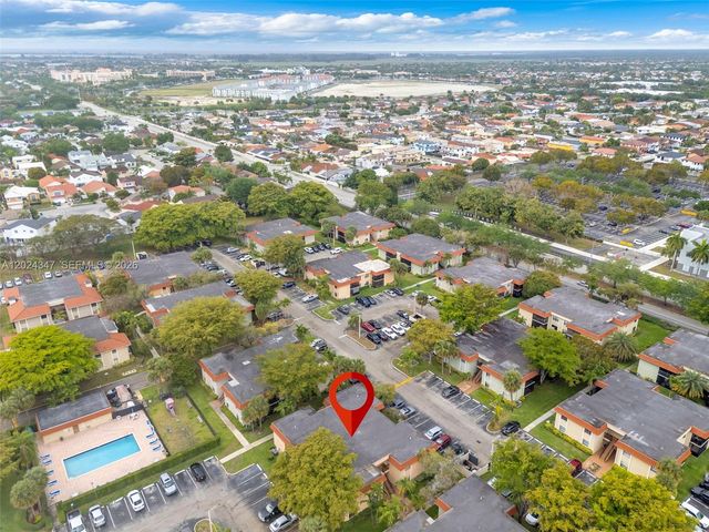 9728 Hammocks Blvd 202-27, Miami, FL 33196