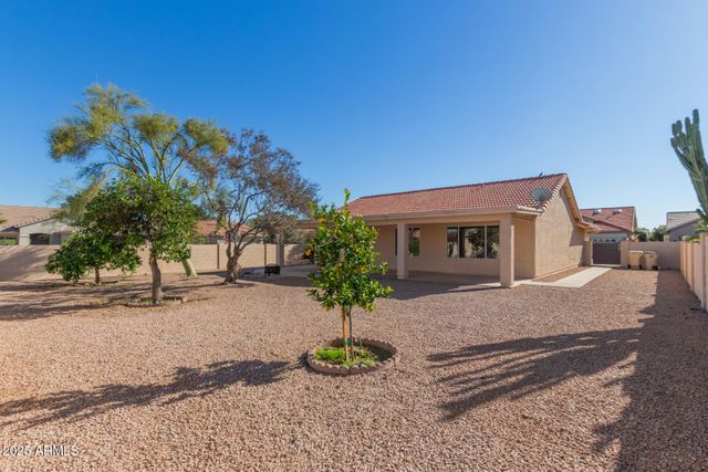10714 E NACOMA Drive, Sun Lakes, AZ 85248