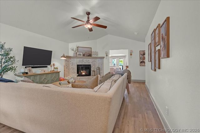 6211 S 28th West Avenue, Tulsa, OK 74132