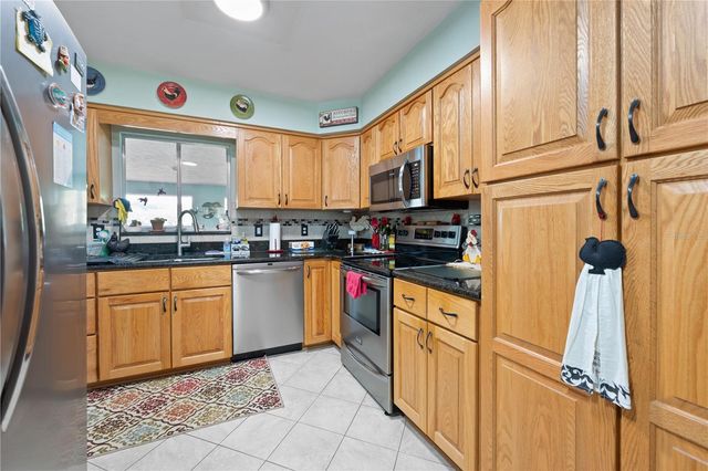 2550 SE 31ST STREET, Gainesville, FL 32641