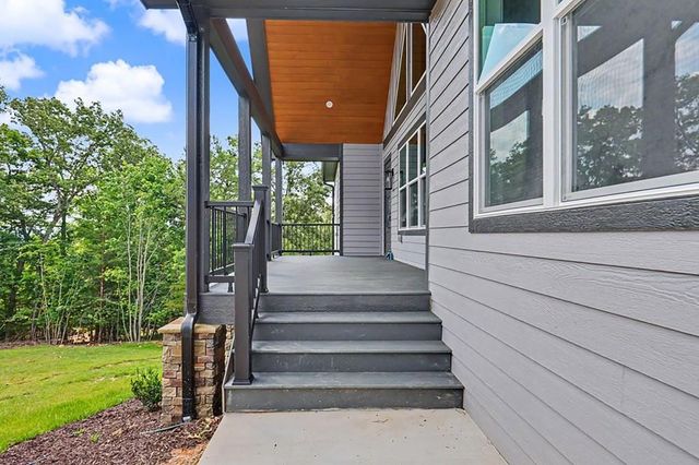 383 Rustic Barn Trail, Morganton, GA 30560