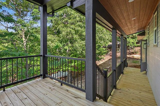 383 Rustic Barn Trail, Morganton, GA 30560