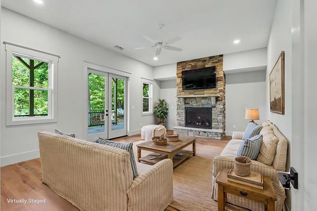 383 Rustic Barn Trail, Morganton, GA 30560
