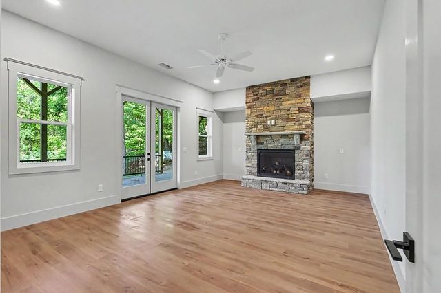 383 Rustic Barn Trail, Morganton, GA 30560