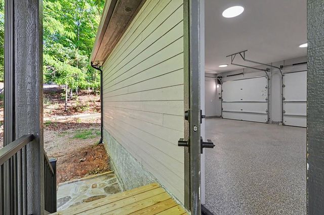383 Rustic Barn Trail, Morganton, GA 30560