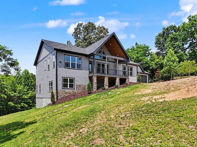 383 Rustic Barn Trail, Morganton, GA 30560