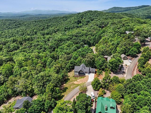 383 Rustic Barn Trail, Morganton, GA 30560