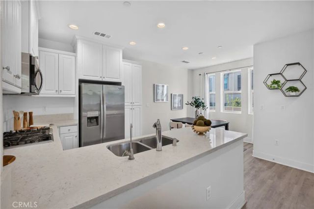 340 S Auburn Heights, Anaheim, CA 92807