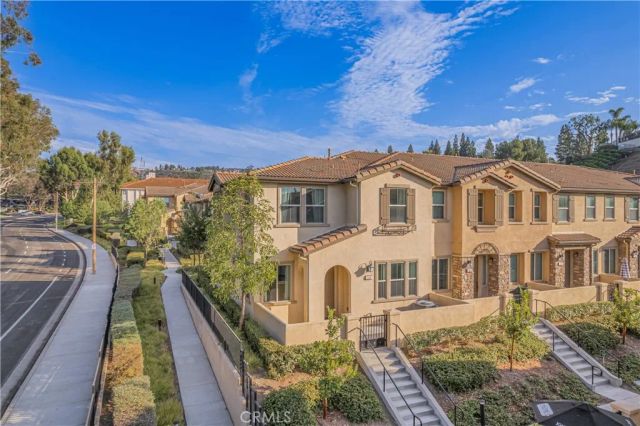 340 S Auburn Heights, Anaheim, CA 92807