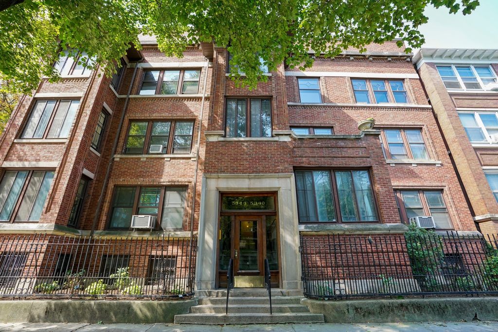 5340 S Hyde Park Boulevard 3N, Chicago, IL 60615
