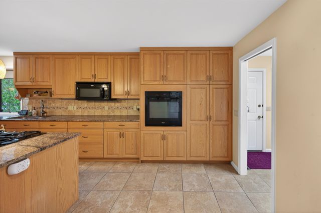 2209 Mapleleaf Drive, Midland, IN 46640