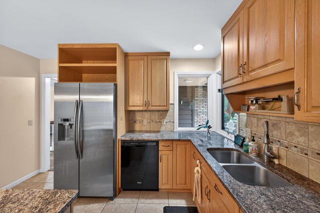 2209 Mapleleaf Drive, Midland, IN 46640