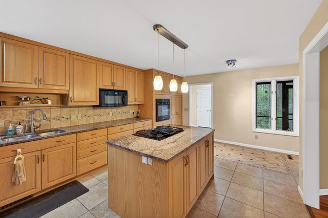 2209 Mapleleaf Drive, Midland, IN 46640