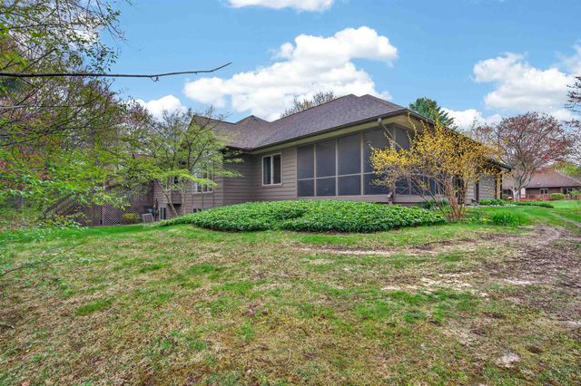 2209 Mapleleaf Drive, Midland, IN 46640