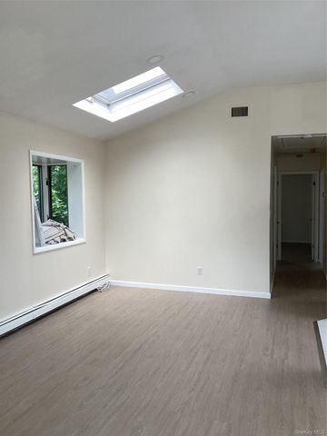 1973 Bellmore Ave, Bellmore, NY 11710