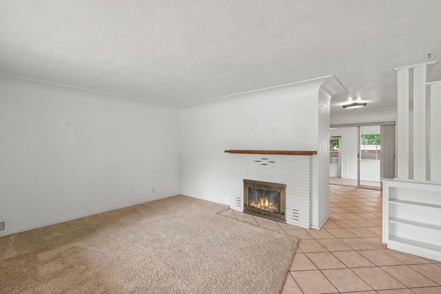 1825 Propps Street NE, Albuquerque, NM 87112
