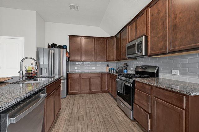 8216 Tourmaline Way, Texas City, TX 77591