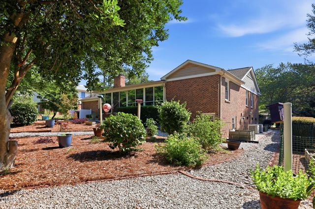 1621 Kenbrook Drive, Garner, NC 27529