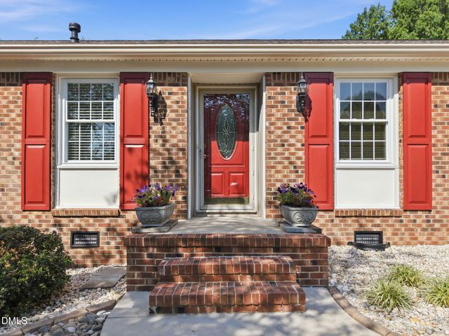 1621 Kenbrook Drive, Garner, NC 27529