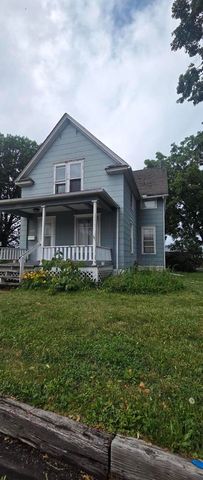 1813-1815 Avenue of the Cities Avenue, Moline, IL 61265