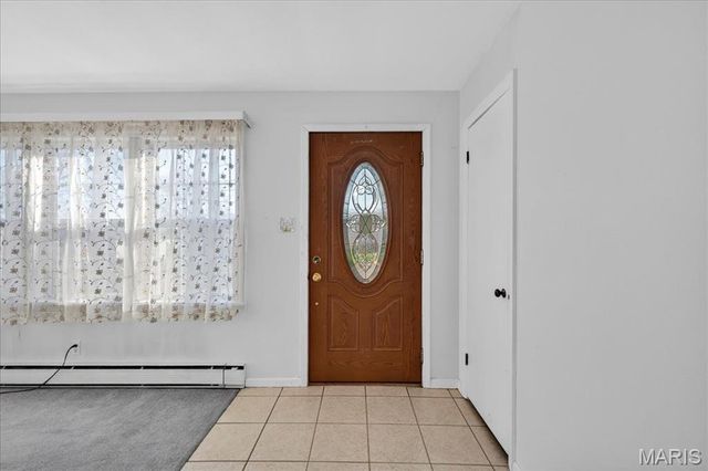 989 Des Peres Drive, St Louis, MO 63131