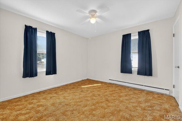 989 Des Peres Drive, St Louis, MO 63131