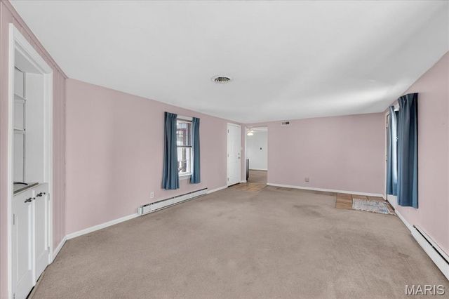 989 Des Peres Drive, St Louis, MO 63131