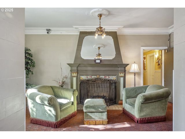 20 Nw 16TH Ave 404, Portland, OR 97209