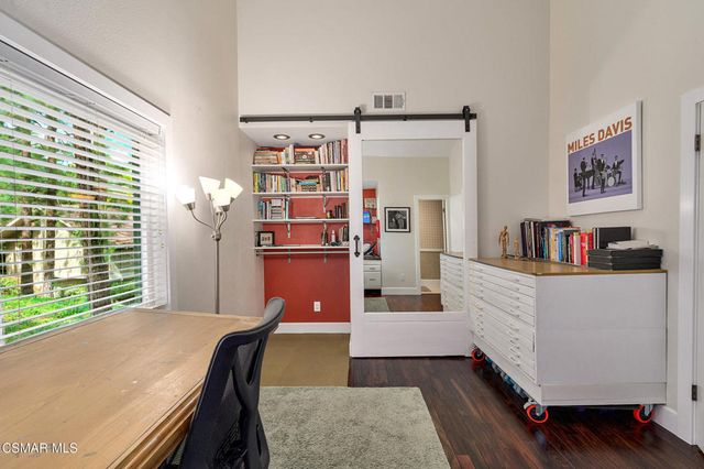 614 Calle Mirador, Oak Park, CA 91377