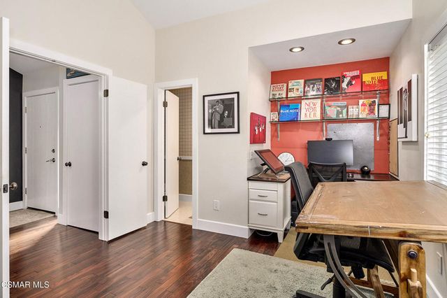 614 Calle Mirador, Oak Park, CA 91377