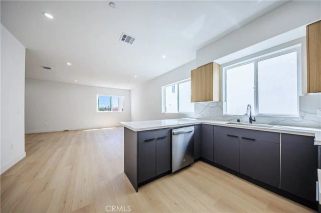 2847 Victoria Avenue C, Los Angeles, CA 90016