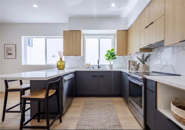 2847 Victoria Avenue C, Los Angeles, CA 90016