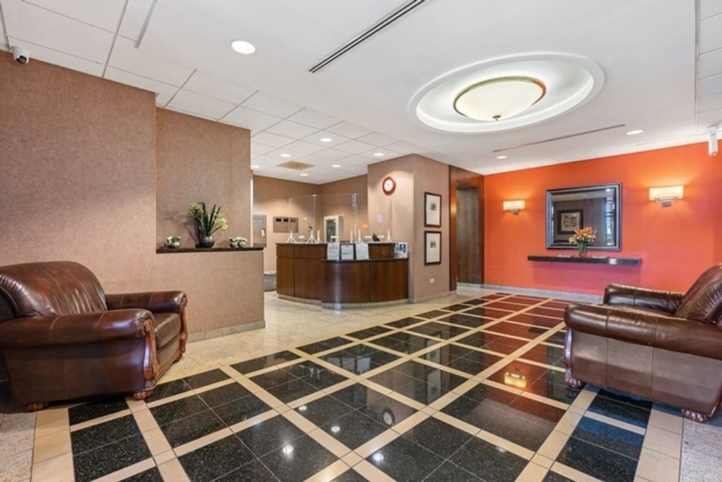 6700 S South Shore Drive 18G, Chicago, IL 60649 — photo 2