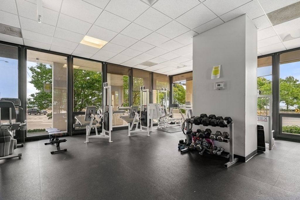 6700 S South Shore Drive 18G, Chicago, IL 60649 — photo 3