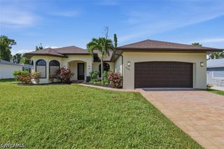 8380 Cypress DR N, Fort Myers, FL 33967